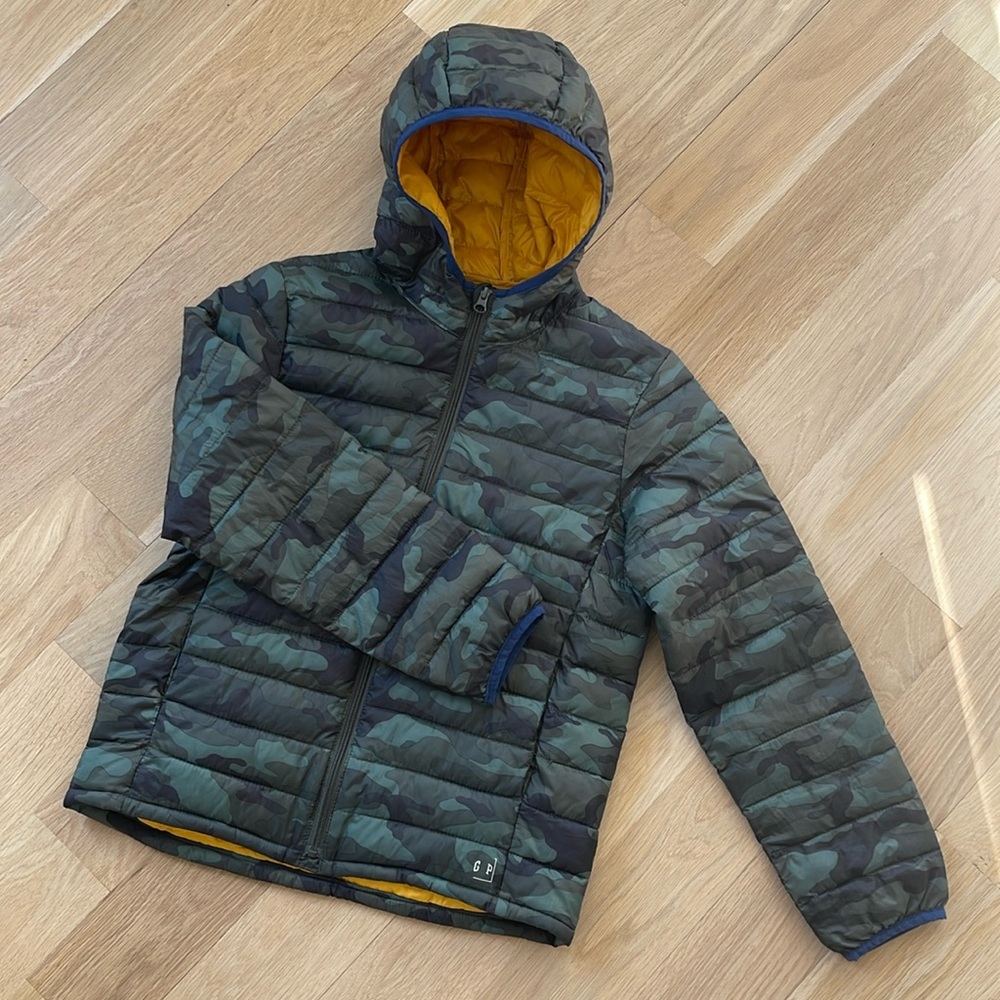 Gap kids lightweight puffer primaloft jacket